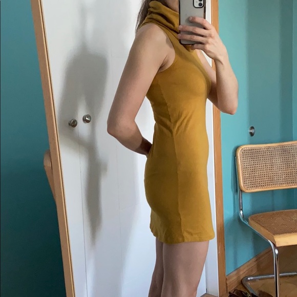 American Apparel mustard dress - Picture 4 of 8